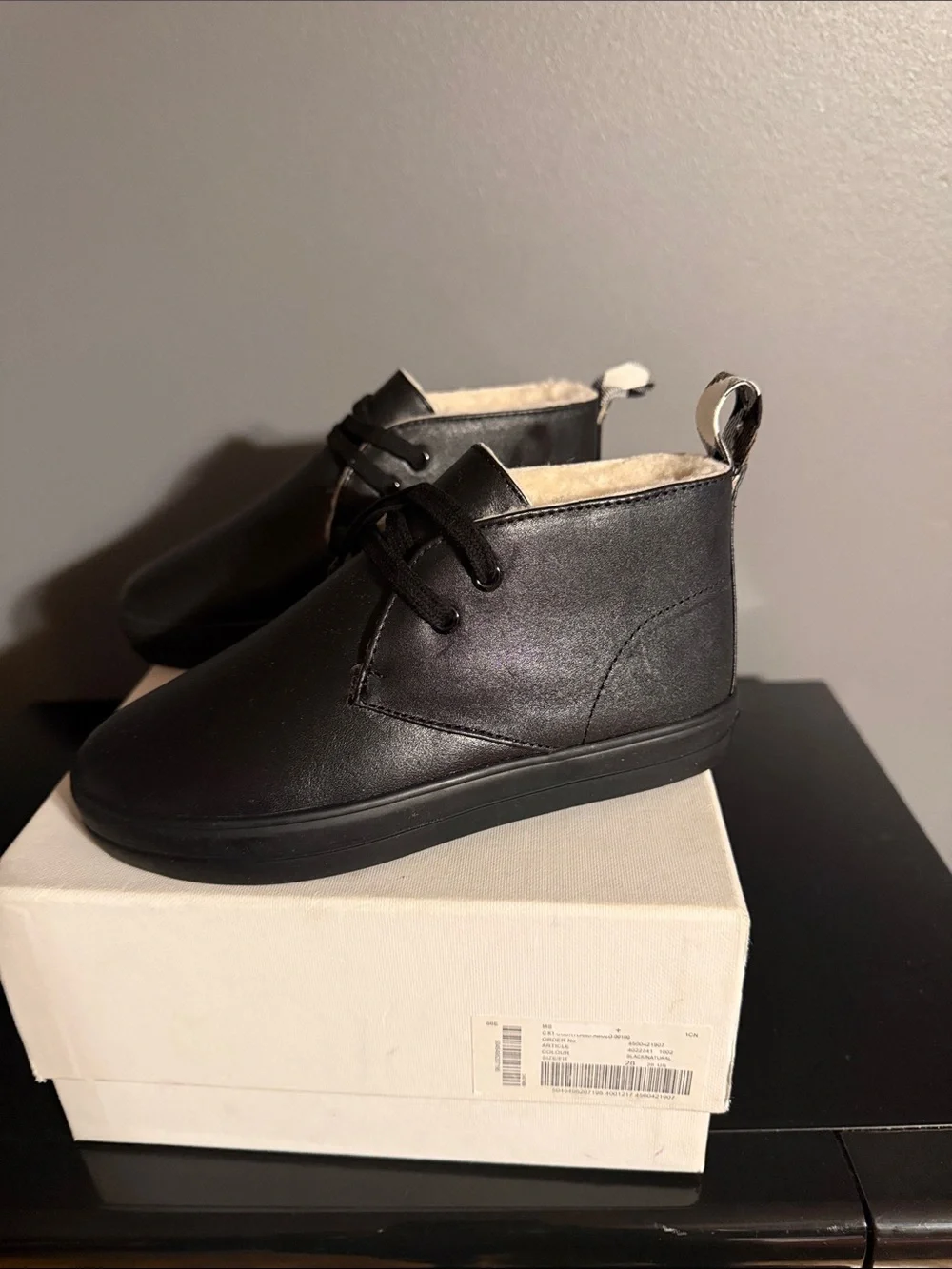 Burberry Black Kids Leather Lace-Up Shoes
